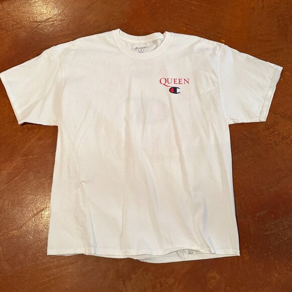 Champion Queen We Are the Champions White T-Shirt Size XL - Picture 1 of 3